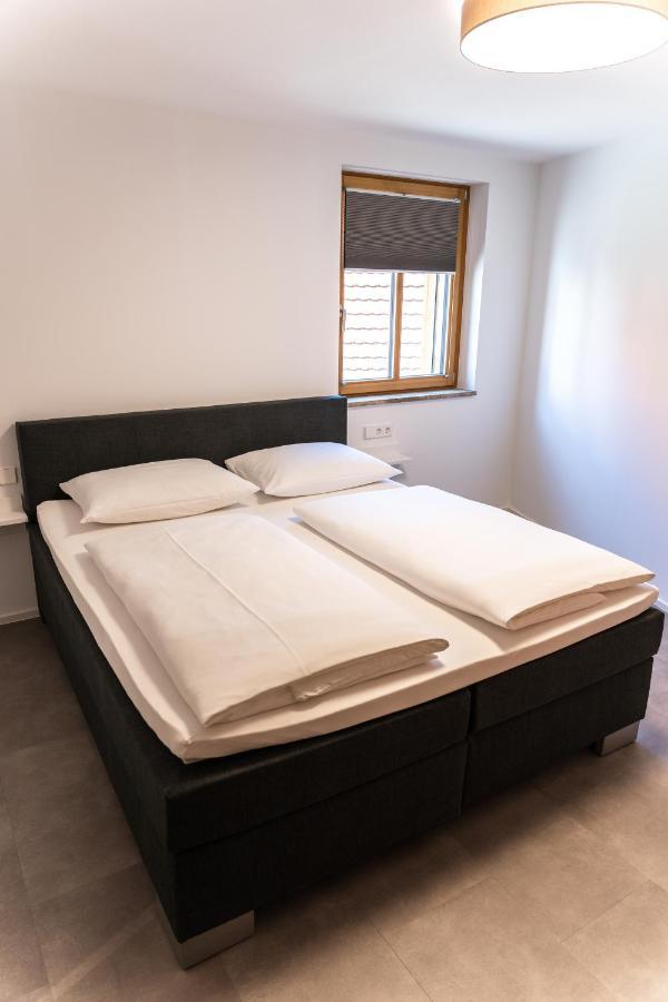 4 Apartments Im Hof By Gasthof Linde Albstadt Ngoại thất bức ảnh