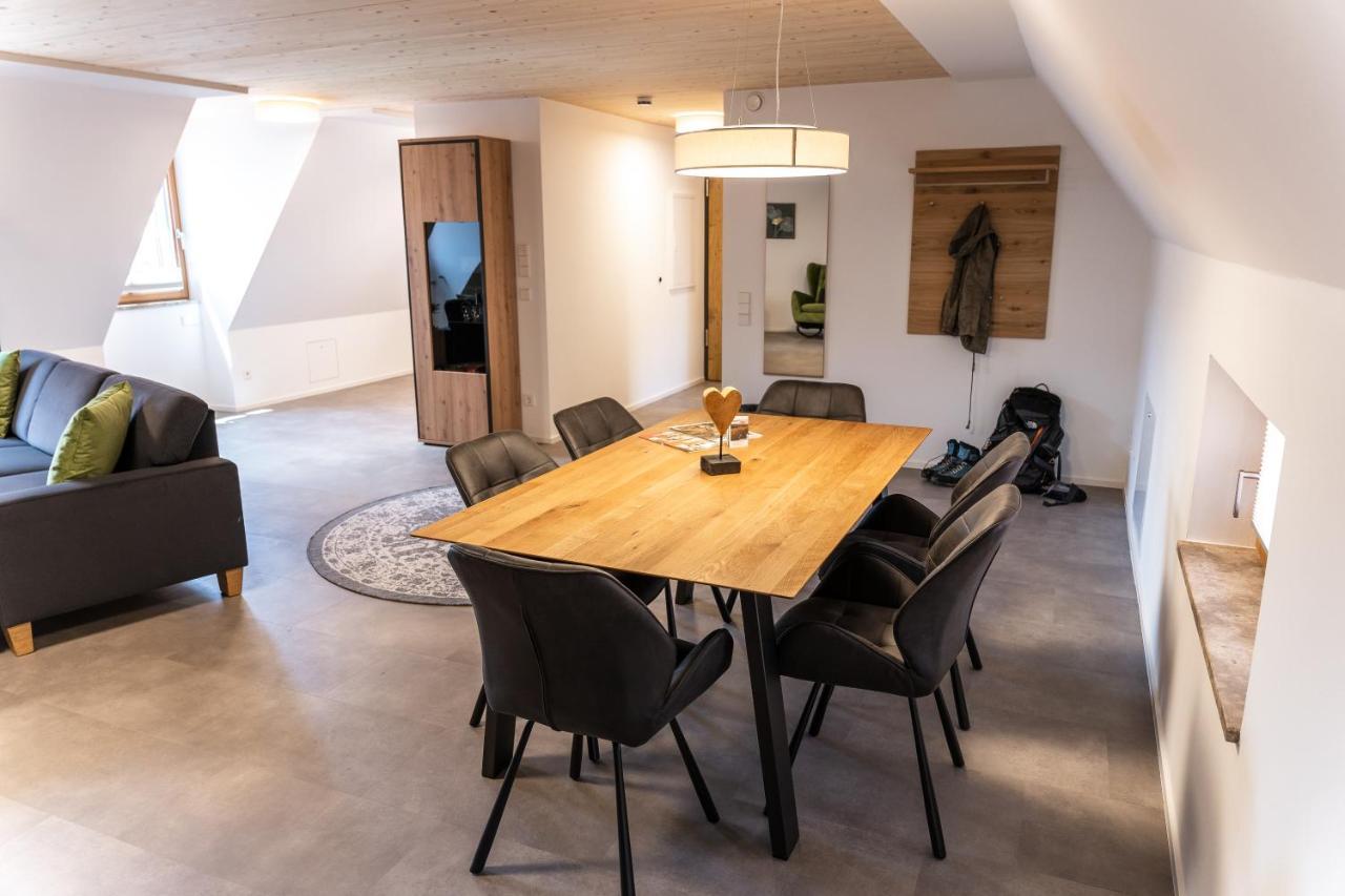 4 Apartments Im Hof By Gasthof Linde Albstadt Ngoại thất bức ảnh